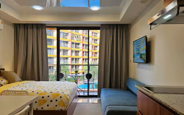 Апартаменты Светлая студия в уютном месте на Пхукете рв332