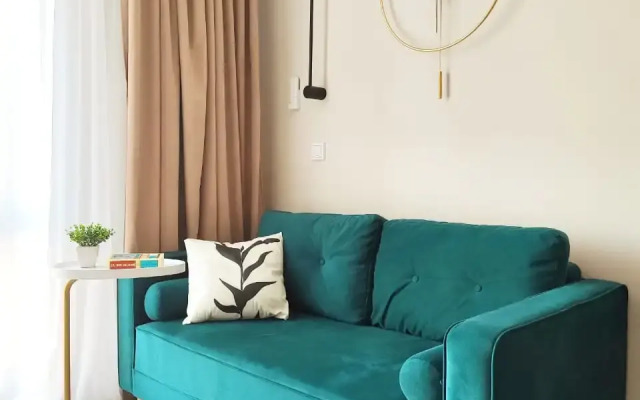 Stilnye Prostornye na Volgogradskom Flat