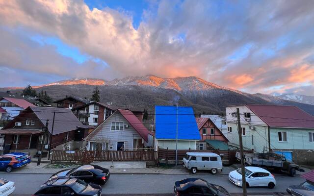 Апартаменты с Красивым видом в горах