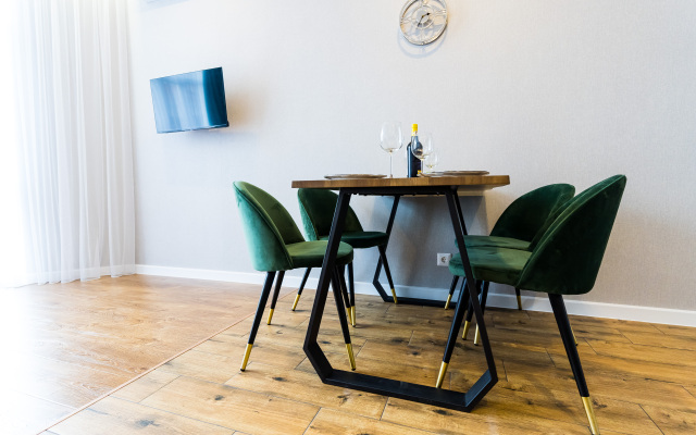 Evrodvushka s vidom na more ot LetoApart Apartments