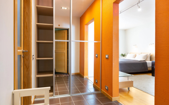 Апартаменты 166 Таллинская 32/3