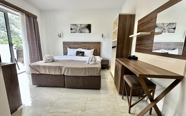 West Gate Guest house