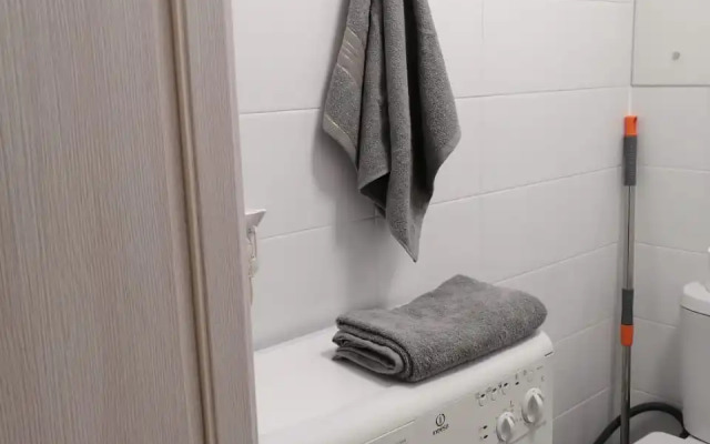 Uyutnaya Studiya Okolo Metro Bulvar Rokossovskogo Apartments