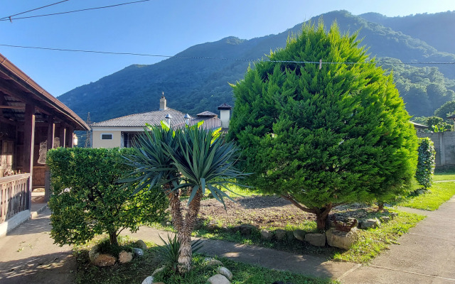 Domik V Derevne Guest House
