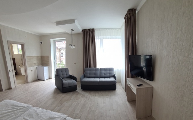 Pol Doma Na Gagarina Private House