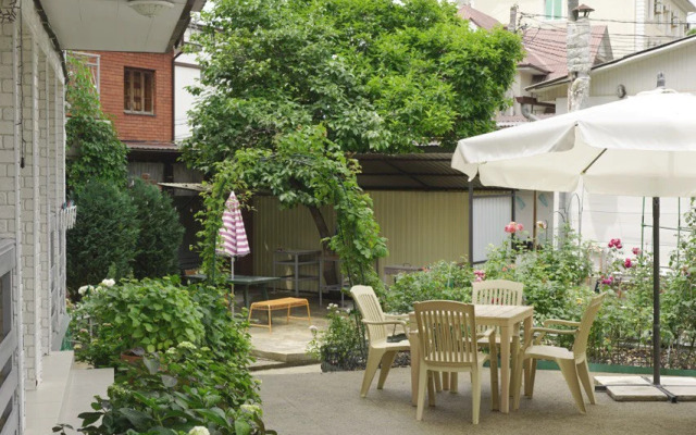Zodiak Guest House