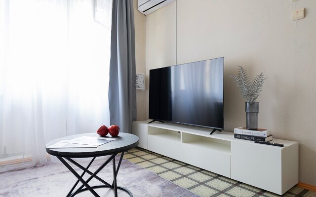 Uyutnye Apartamenty Ekonom Klassa V Samom Tsentre Tyumeni Apartments