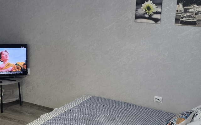 Sovremennaya uyutnaya studiya v luchshem rayone goroda Flat