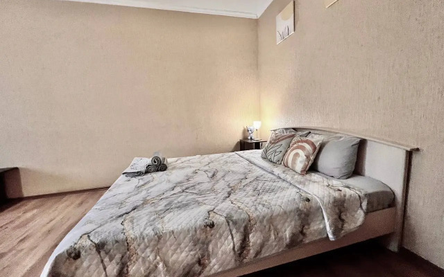 Apartment 1+ Eastern shopping center Crystal Mikhailovsky Goltsova 9