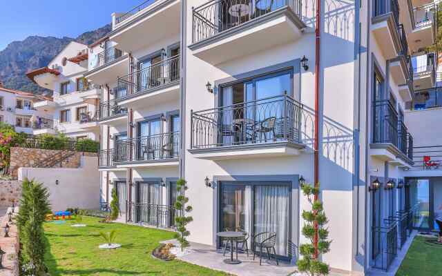 Lobelya Suites Apartments