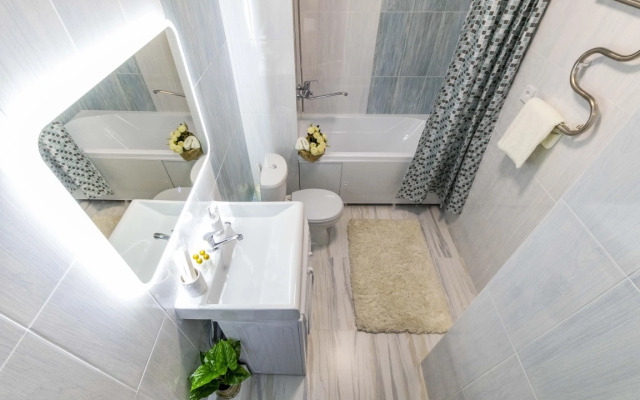 Апартаменты Stepanenkov на Готвальда 24/4 (Б)