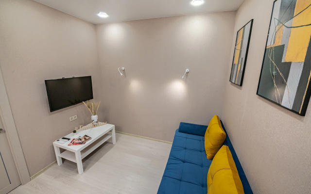 Apartamenty TopHouse na Kaplunova 10 trehkomnatnye