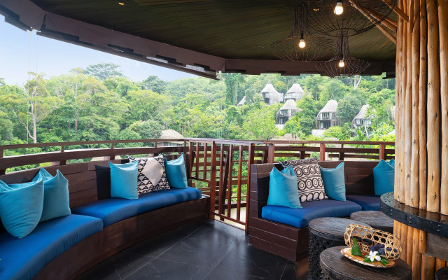 Курортный отель Keemala