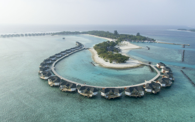 Cinnamon Dhonveli Maldives Hotel