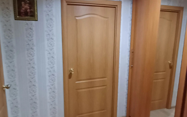 Uyutnaya Studiya V Murino Flat