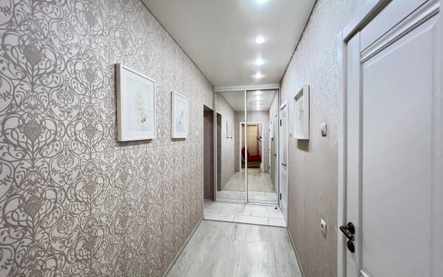 Na Ulitse 3-Ya Kurskaya 25 Flat