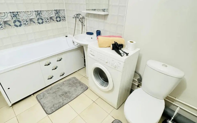Uyutnaya Studiya U Metro Chkalovskaya Yekaterinburg Apart96 Flat