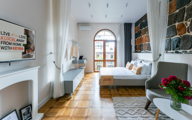 KeyGo #0033, Studio, Balcony, City Center Apartments
