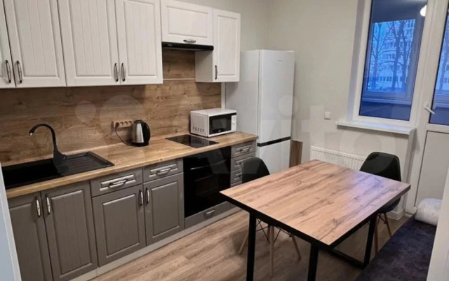 Квартира 2 Ночи на улице Героя Пешкова 14к3