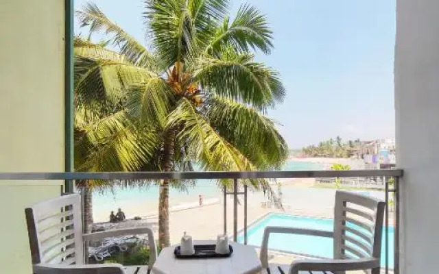 Hikkaduwa Beach Resort Hotel