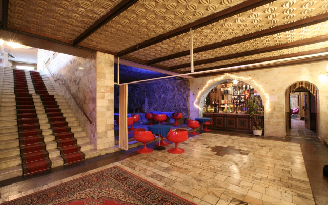 Writers Hotel