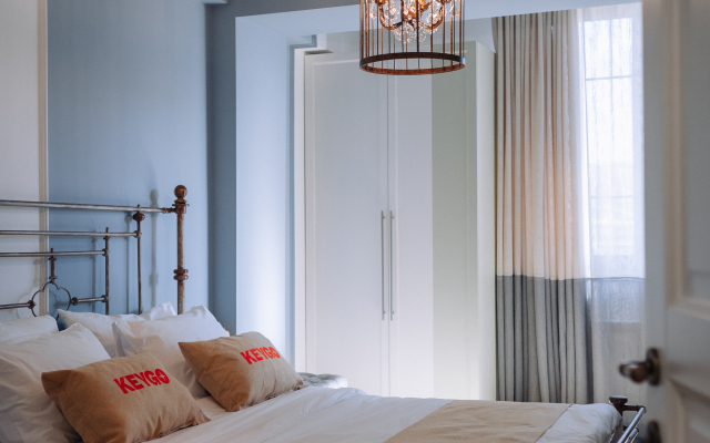 KeyGo #0028, 1 Bedroom, Balcony, City Center Apartments