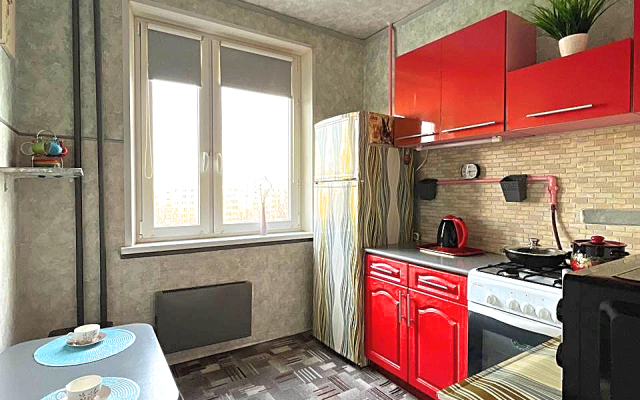 Квартира Двухкомнатная рядом с метро