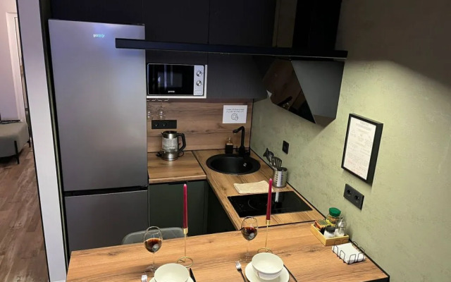 Avrtorskie s vidom na reku v  nalichie proektor i PS4 Apartment