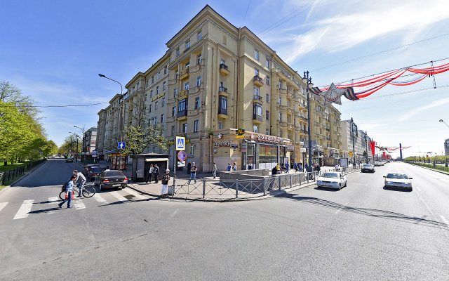 Апартаменты на Московском Проспекте 216