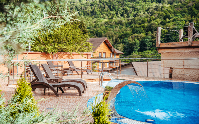 Alm House by Sun City Hotels Guest house