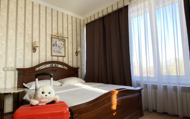 Lazurny bereg Hotel