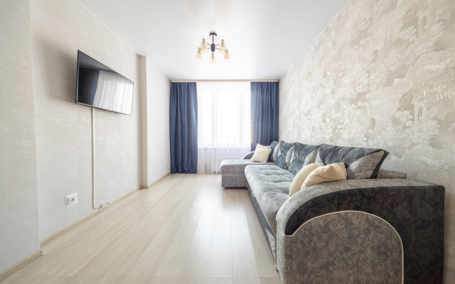 Апартаменты Favorite House в Жк Притяжения