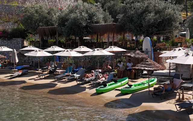 Отель Z-Villas Beach Hotel