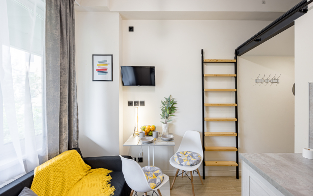 Апартаменты Hollywood (Голливуд) рядом с Зюзино