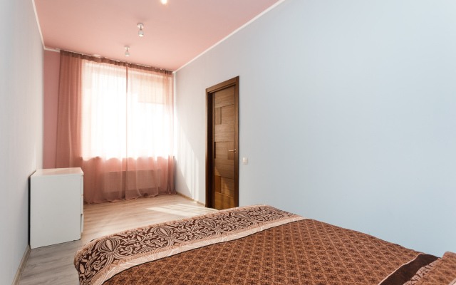 Апартаменты Stepanenkov Евродвухкомнатные у центрального стадиона