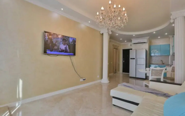 Апартаменты SAMOцвет на Парфёновской 4