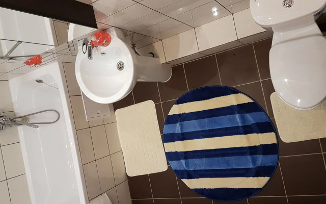25 Let Oktyabrya Istra Posutochno Flat