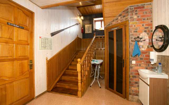 Grey-S Guest House