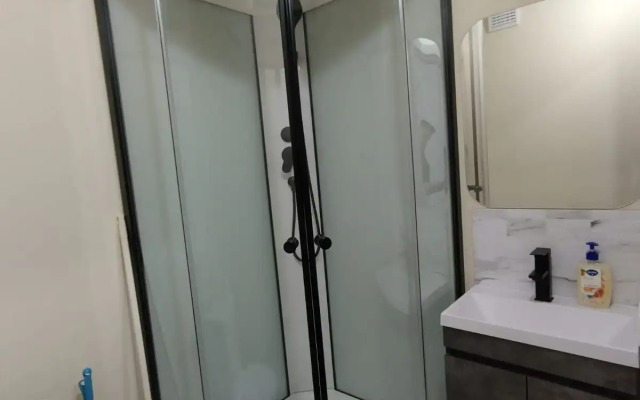 Studiya Na Sovetskoy Flat