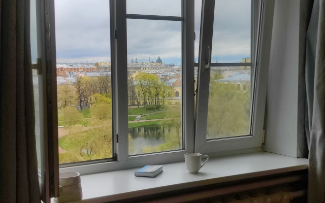 Квартира у Юсуповского сада