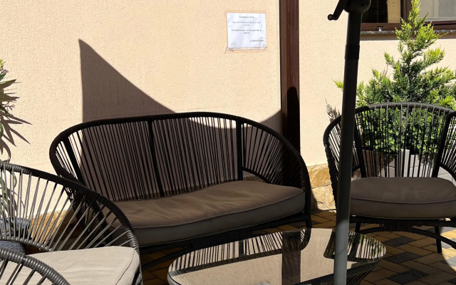 Ellada Guest House