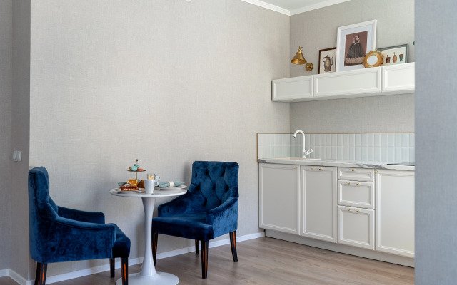 S Konditsionerom Ryadom S Pulkovo I Ekspoforumom Flat