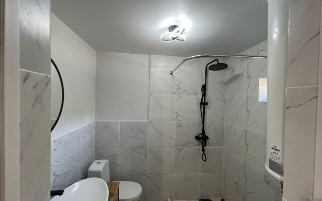 Na Beregu Morya Apartments