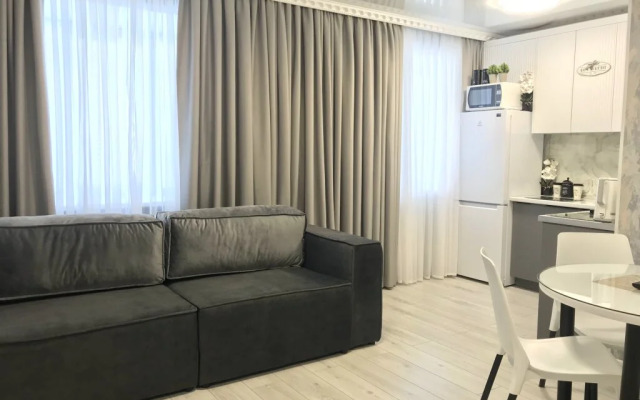 Oskar Apartments