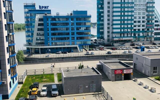Апартаменты Семейные на набережной Оби