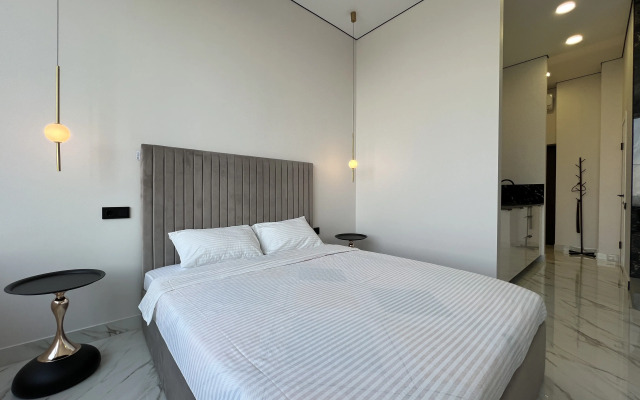 Ot Elitkhaus24 V Samom Vysokom Zdanii Status Apartments