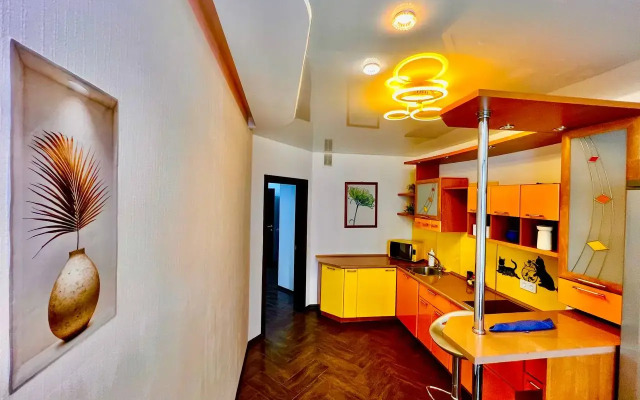 Centr vostok otlichnaja na Odesskaja 44k1 Apartments