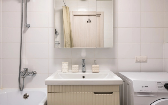 Vidovaya Uglovaya Evro-treshka Flat