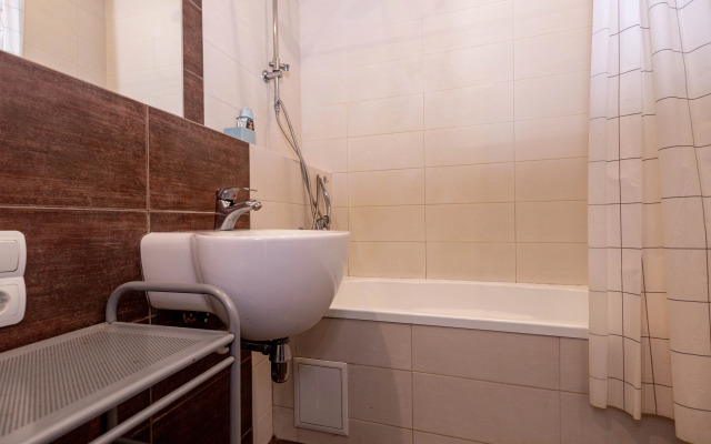 Dizaynerskie I Sovremennye V Tsentre Apartments