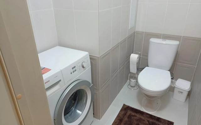 Yevrotreshka (122) Flat
